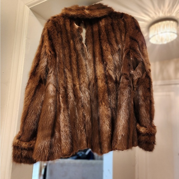 Elegant Brown Faux Fur Coat - Picture 2 of 2